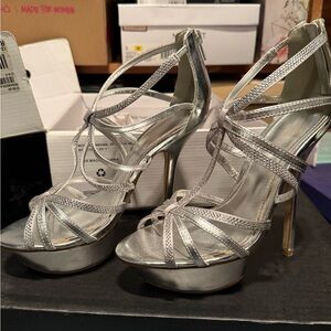 Aldo Silver Metallic Strappy Platform Heels